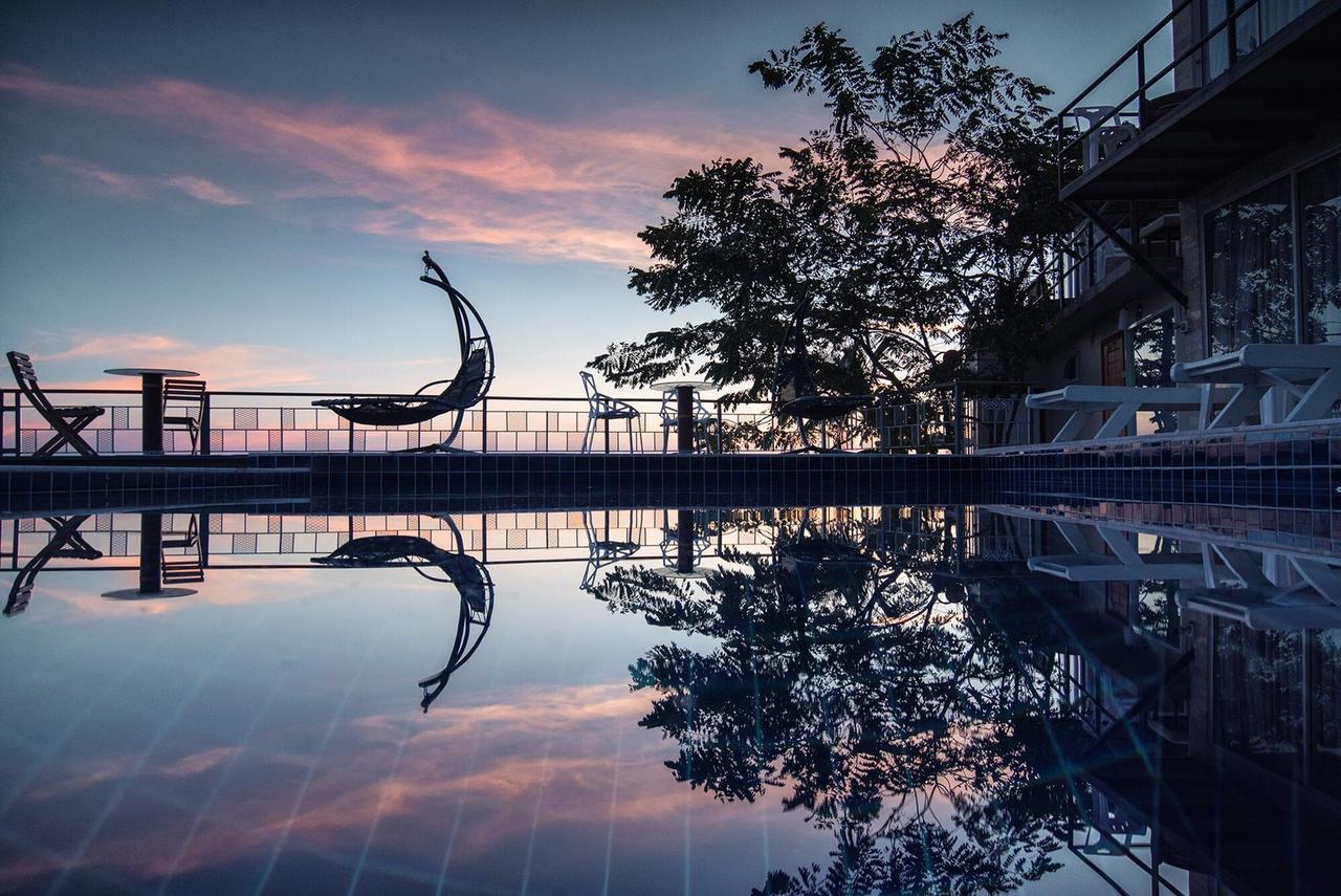 The Resort Angel Hill Ban Khanan Chit Exterior foto